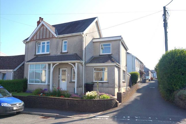 3 bed detached house