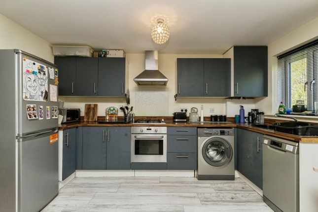 2 bed flat
