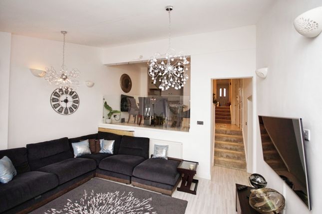 2 bed bungalow
