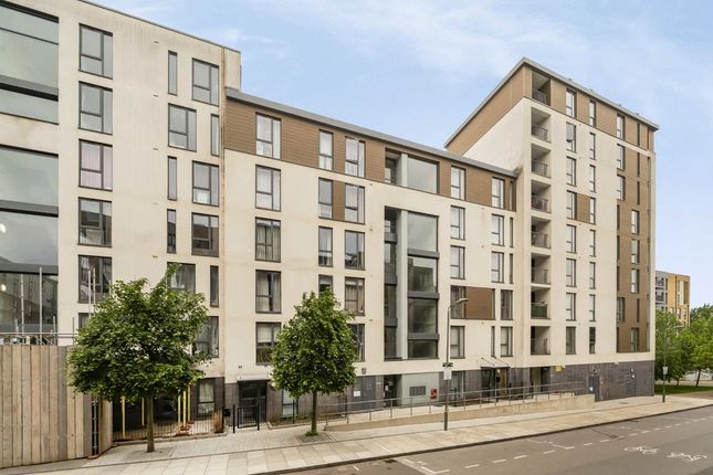 Charcot Road, London NW9 2 bed flat for sale