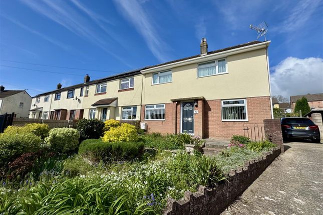 3 bed end terrace house
