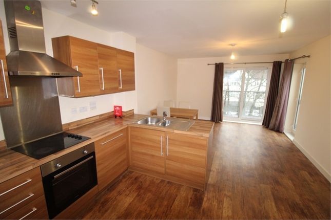 3 bedroom flat for sale