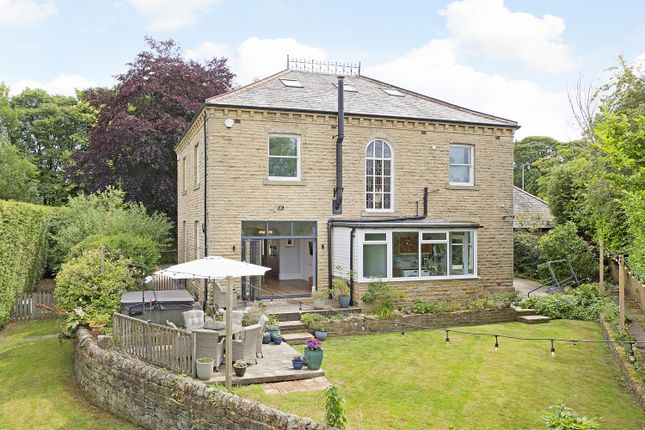 Bradford Road, Menston LS29 6 bed detached house for sale