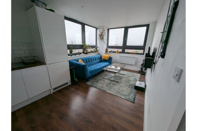 1 bedroom flat for sale