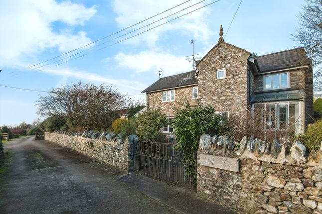 3 bed detached house