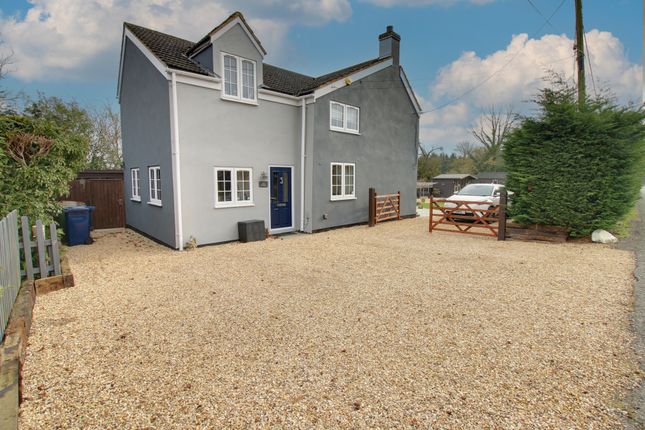 3 bed detached house