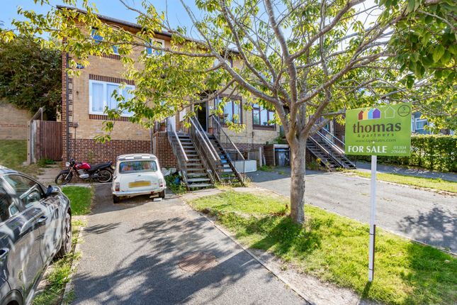 3 bed semi-detached house