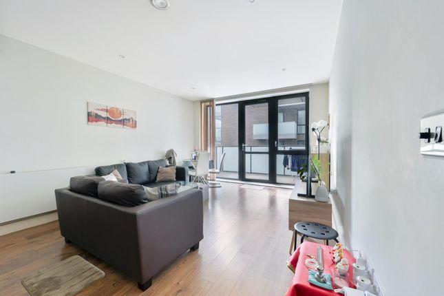 2 bed flat