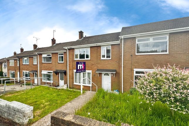 Caesar Crescent, Newport NP18 3 bed terraced house for sale