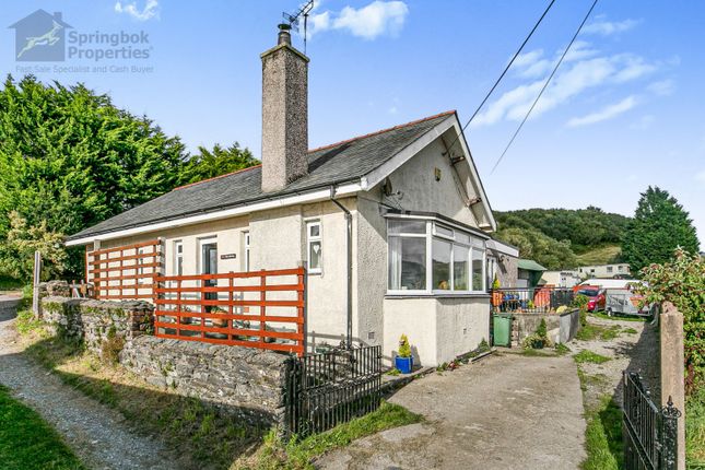 4 bed detached house