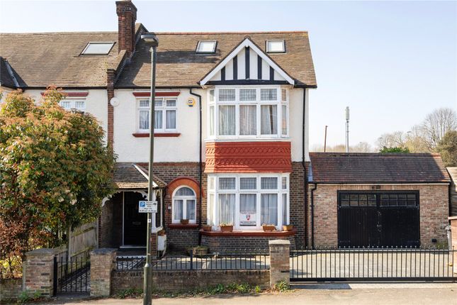 5 bed semi-detached house