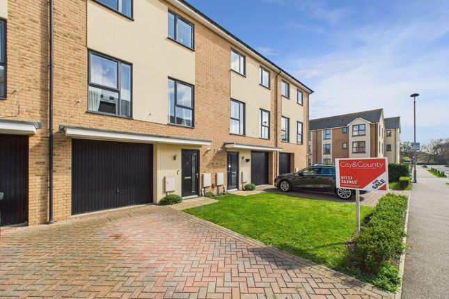 4 bed terraced house