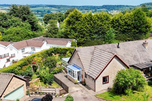 2 bedroom semi-detached bungalow for sale