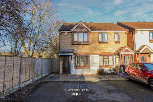 2 bedroom semi-detached house for sale