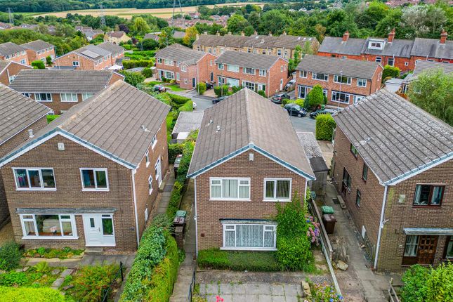 Canal Lane, Wakefield WF3 3 bed detached house for sale