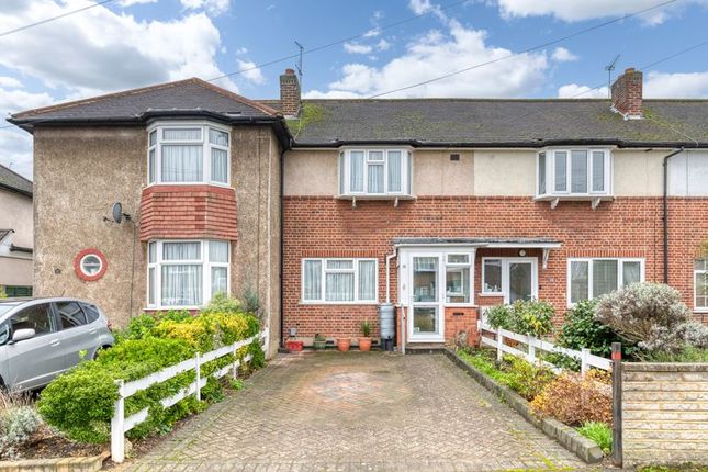 Berkeley Drive, West Molesey 2 bed terraced house for sale