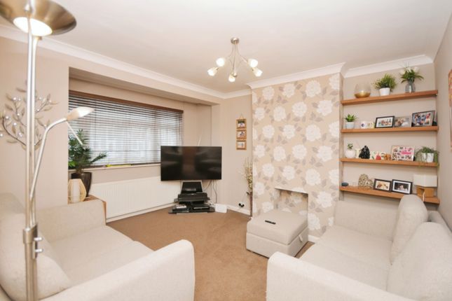 4 bedroom end of terrace house for sale