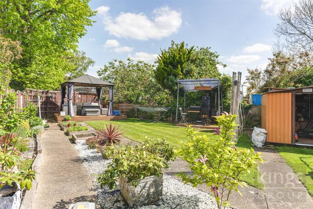 Potter Street, Harlow 2 bed maisonette for sale