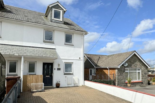 4 bedroom semi-detached house for sale