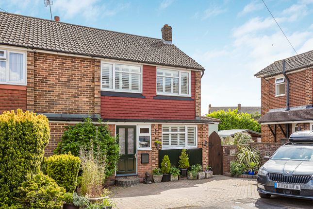 The Mount, Cheshunt, Waltham Cross... 3 bed semi
