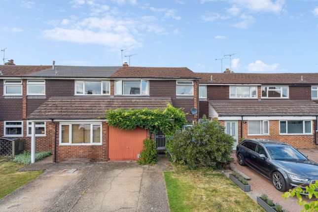 White Hart Meadow, Beaconsfield HP9 3 bed terraced house for sale