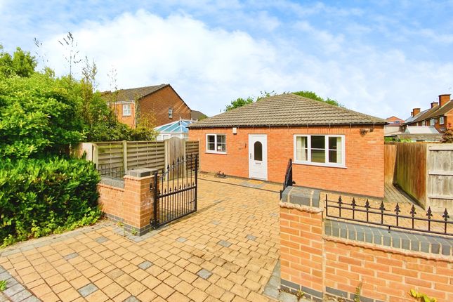 Modern Detached Bungalow in Syston! 2 bed detached bungalow for sale