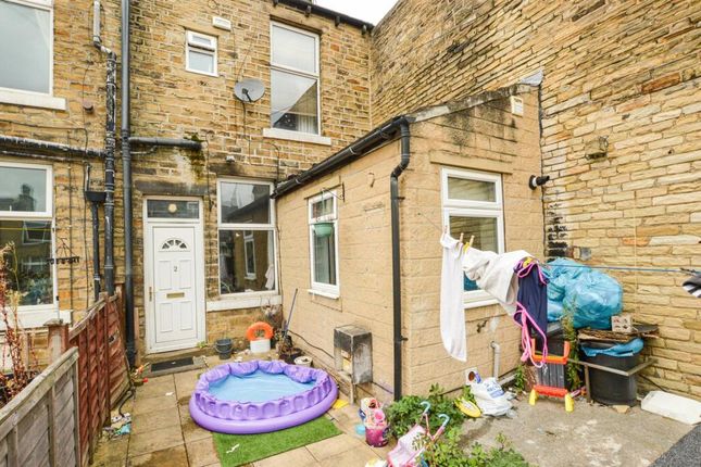 Oak Street, Elland, HX5 2 bed terraced house for sale