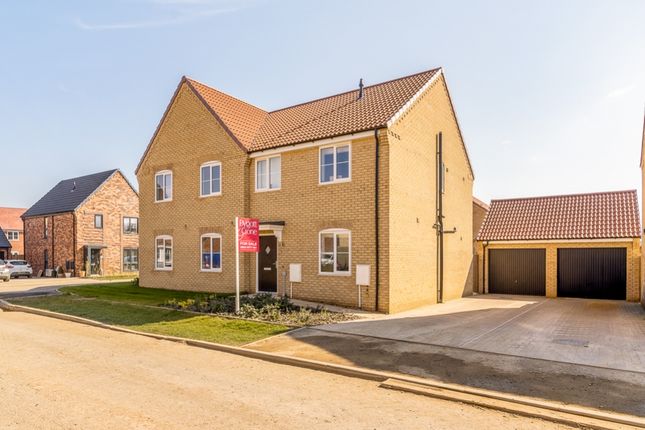 3 bed semi-detached house