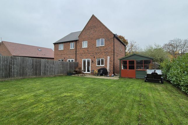 Jacks Orchard, Priors Marston, CV47 3 bed semi