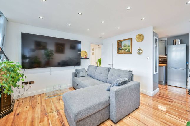 Mardyke House, Elephant and Castle... 1 bed flat for sale