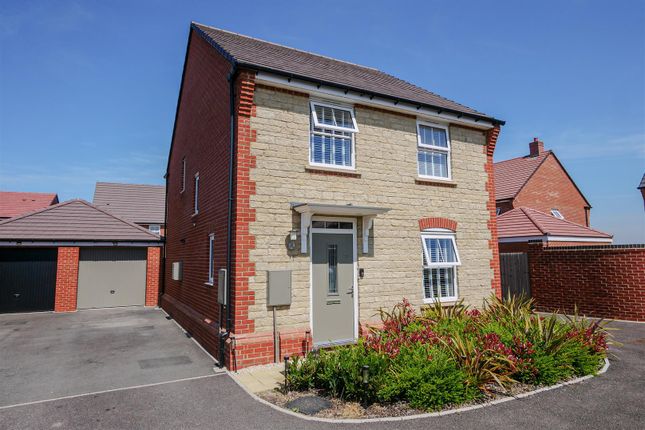 Gerard Avenue, Benson OX10 4 bed detached house for sale