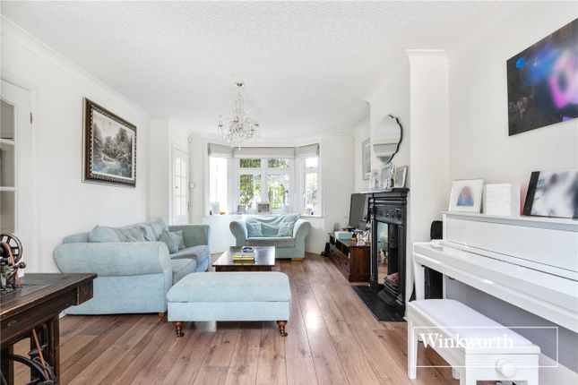Furzehill Road, Borehamwood... 5 bed semi