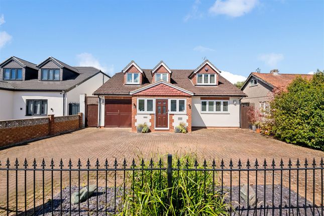 5 bed detached house