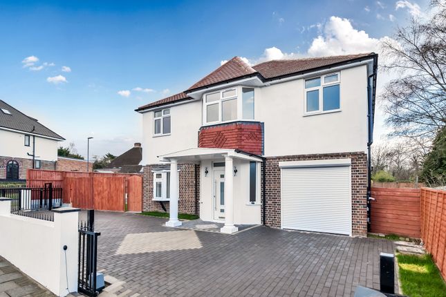 Hill Road, Pinner, HA5 5 bed detached house for sale