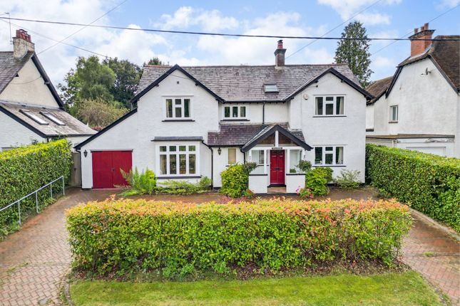 5 bed detached house