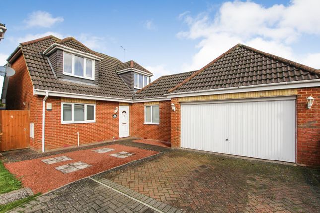 3 bed detached house