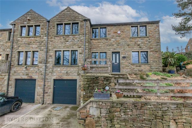 Garner Lane, Highburton... 3 bed semi