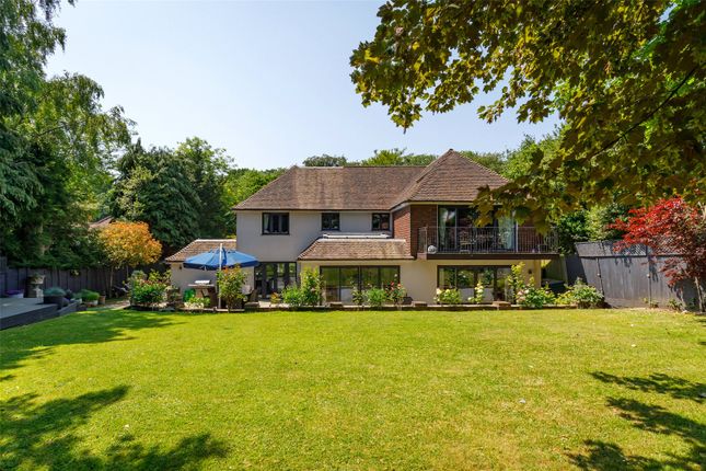 School Road, Windlesham, Surrey, GU20 4 bed detached house for sale