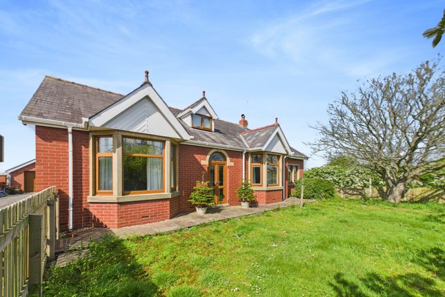 Kirkham Road, Freckleton PR4 4 bed detached house for sale