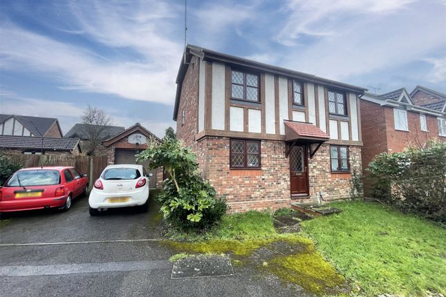 Hemmyng Corner, Warfield, Bracknell... 4 bed detached house for sale