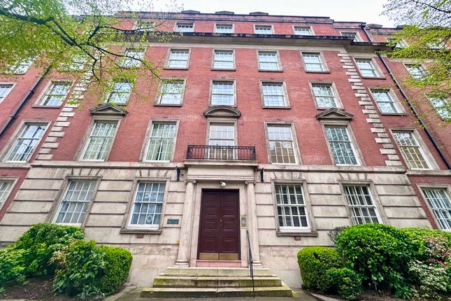 Westgate Street, Cardiff CF10 3 bed flat for sale