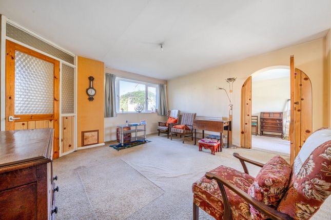 Manor Close, Bampton OX18 3 bed link detached house for sale