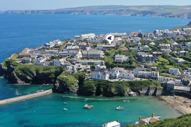 Sea Holly Cottage, Port Isaac 2 bed cottage for sale