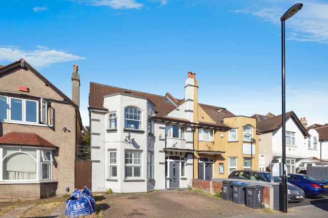 5 bed semi-detached house
