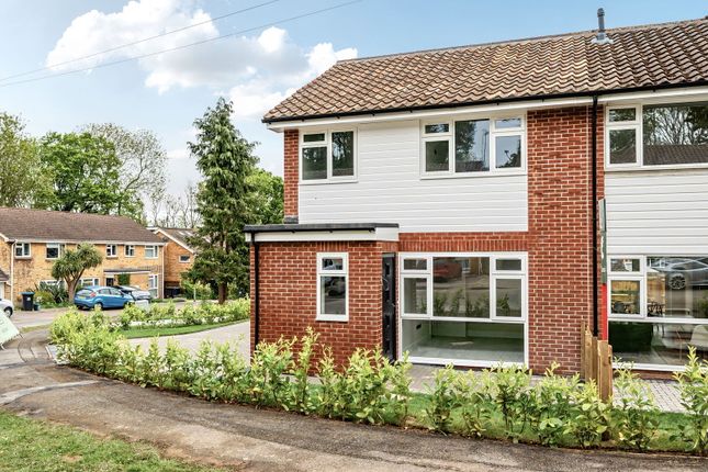 Greenacres, Oxted RH8 3 bed terraced house for sale