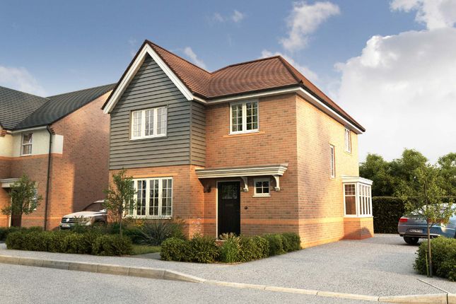 4 bed detached house