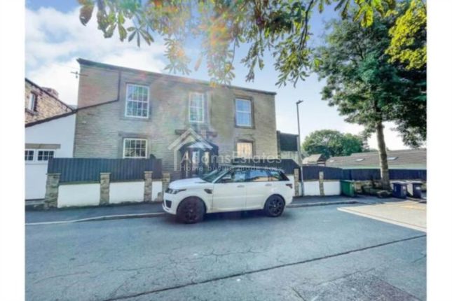 Longlands Road, Dewsbury 7 bed detached house for sale