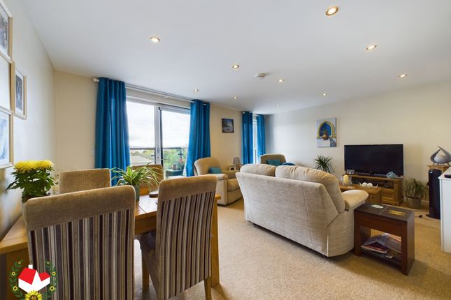 Whittle Way, Brockworth, GL3 2 bed flat for sale