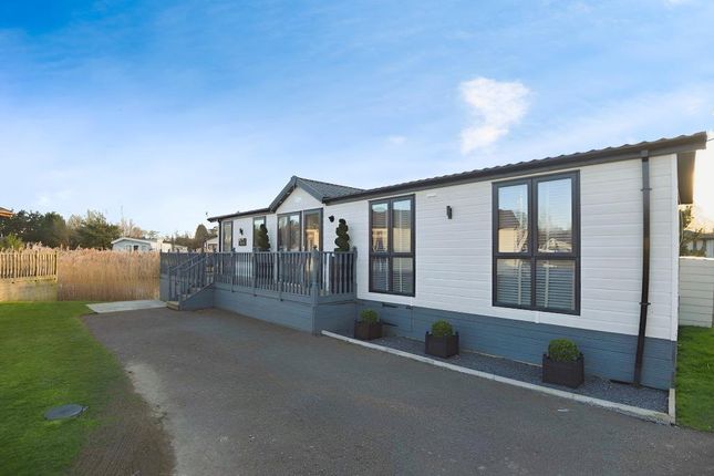 Carnoustie Court, Tydd St Giles... 3 bed lodge for sale