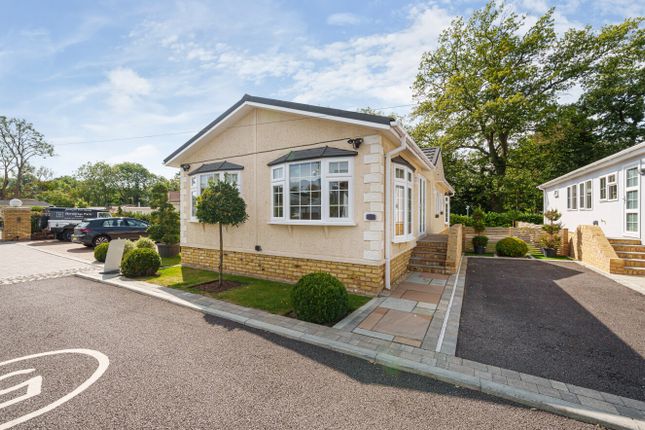 Hermitage Park, Bracknell RG42 3 bed bungalow for sale